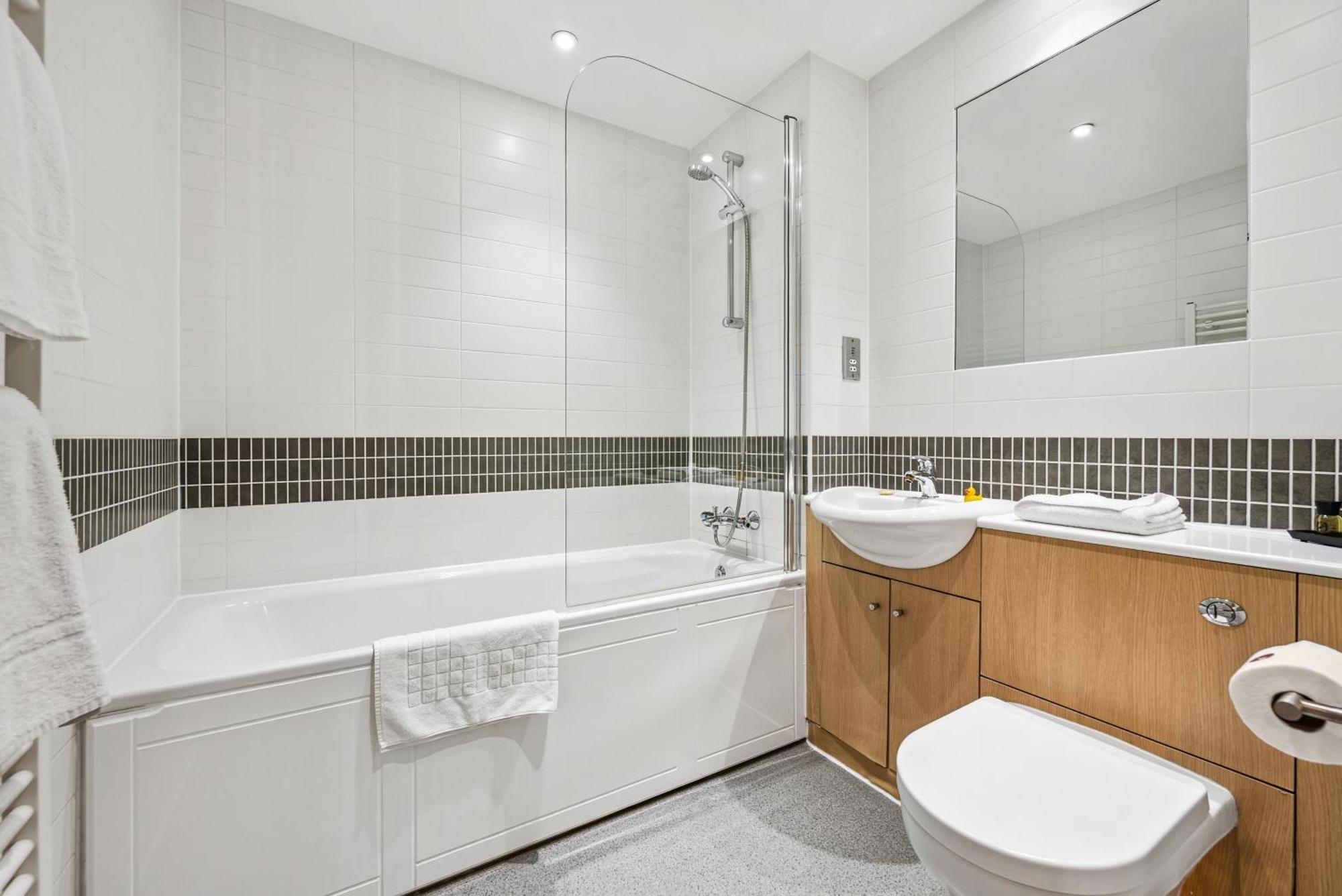 Cotels At Vizion Serviced Apartments, Superfast Broadband, Central Location, Free Parking, Fully Equipped Kitchen Milton Keynes Exterior foto