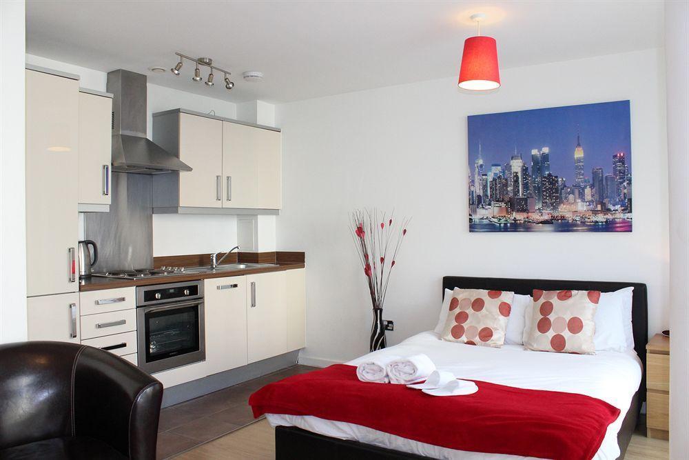 Cotels At Vizion Serviced Apartments, Superfast Broadband, Central Location, Free Parking, Fully Equipped Kitchen Milton Keynes Exterior foto